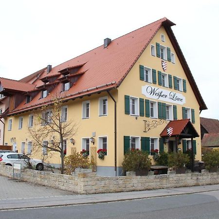 Hotel Gasthof Weisser Loewe Burgthann Экстерьер фото